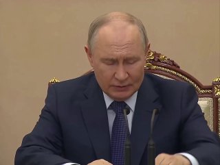 Путин: Трудности на топливном рынке России временные